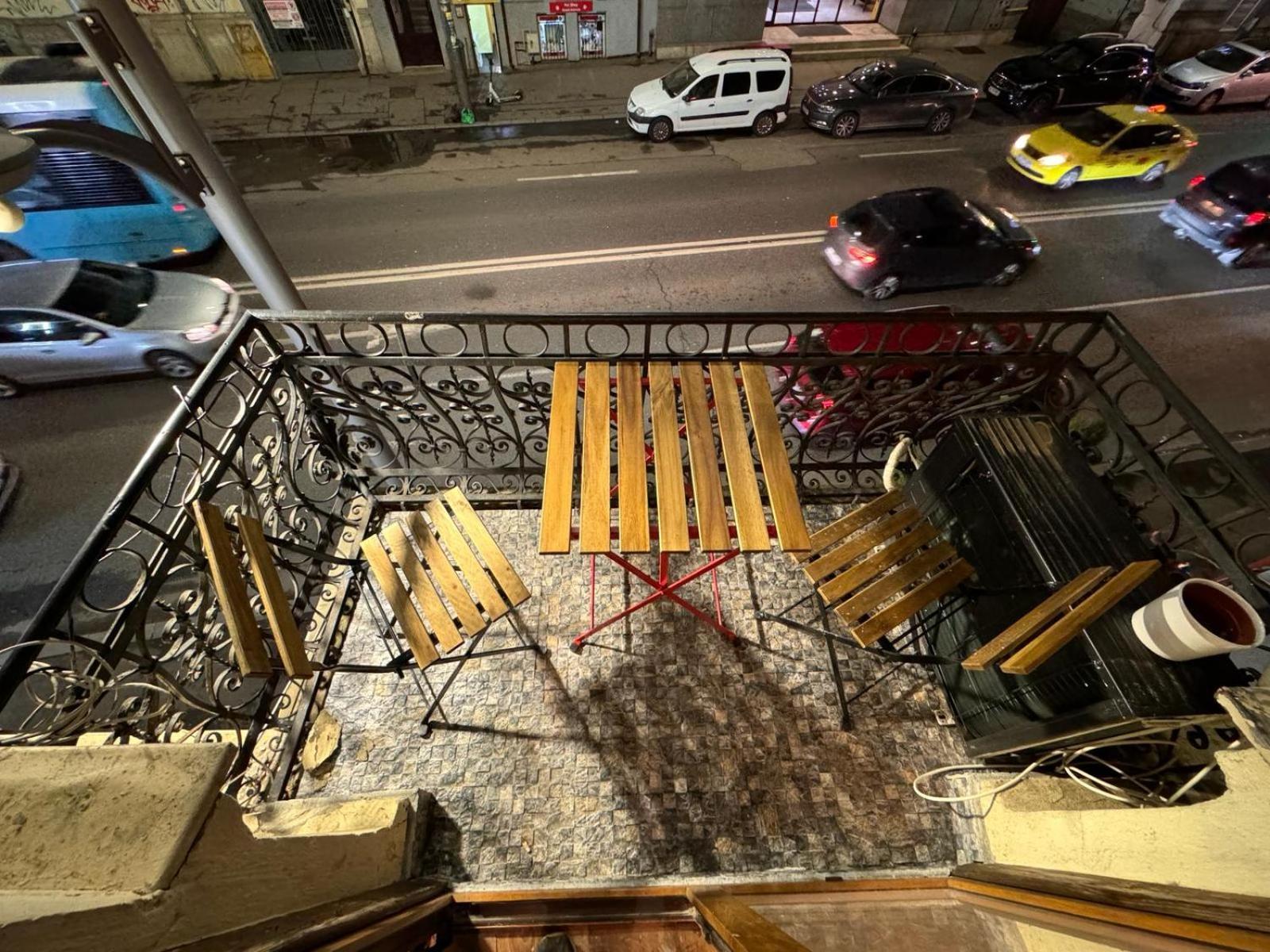 The King Suite With Balcony View Piata Romana Bukarest Exterior foto